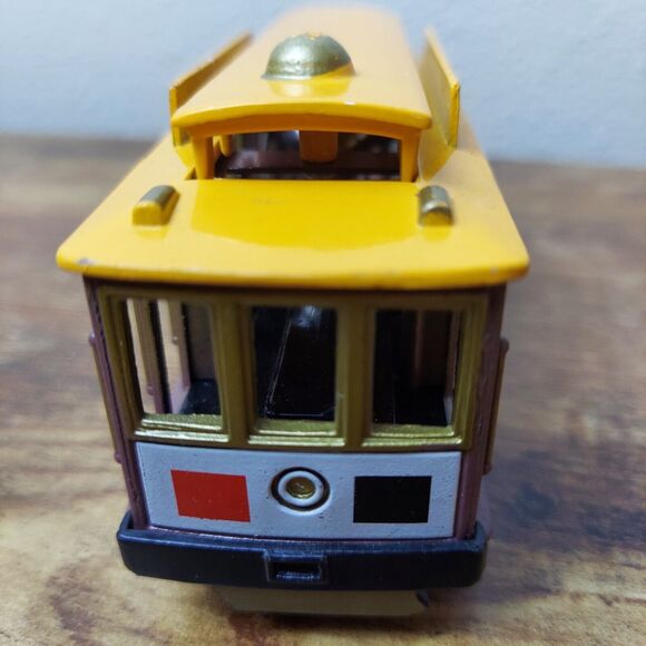 Model Train Car Powell & Hyde Streets San Francisco Cable Car Toy Metal TC 6812 - Picture 2 of 10